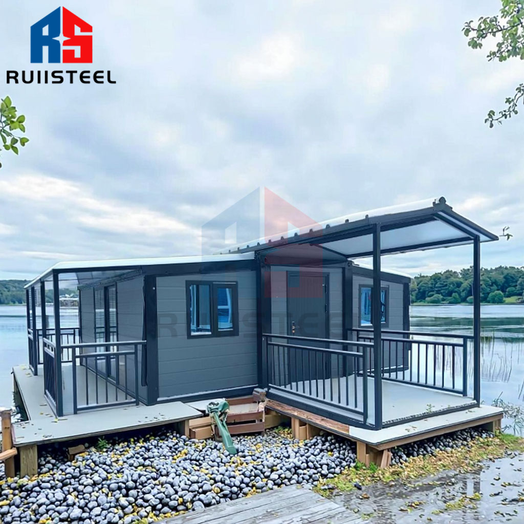 RUIISTEEL Luxury Prefab Beach House with Panoramic Windows and Pool