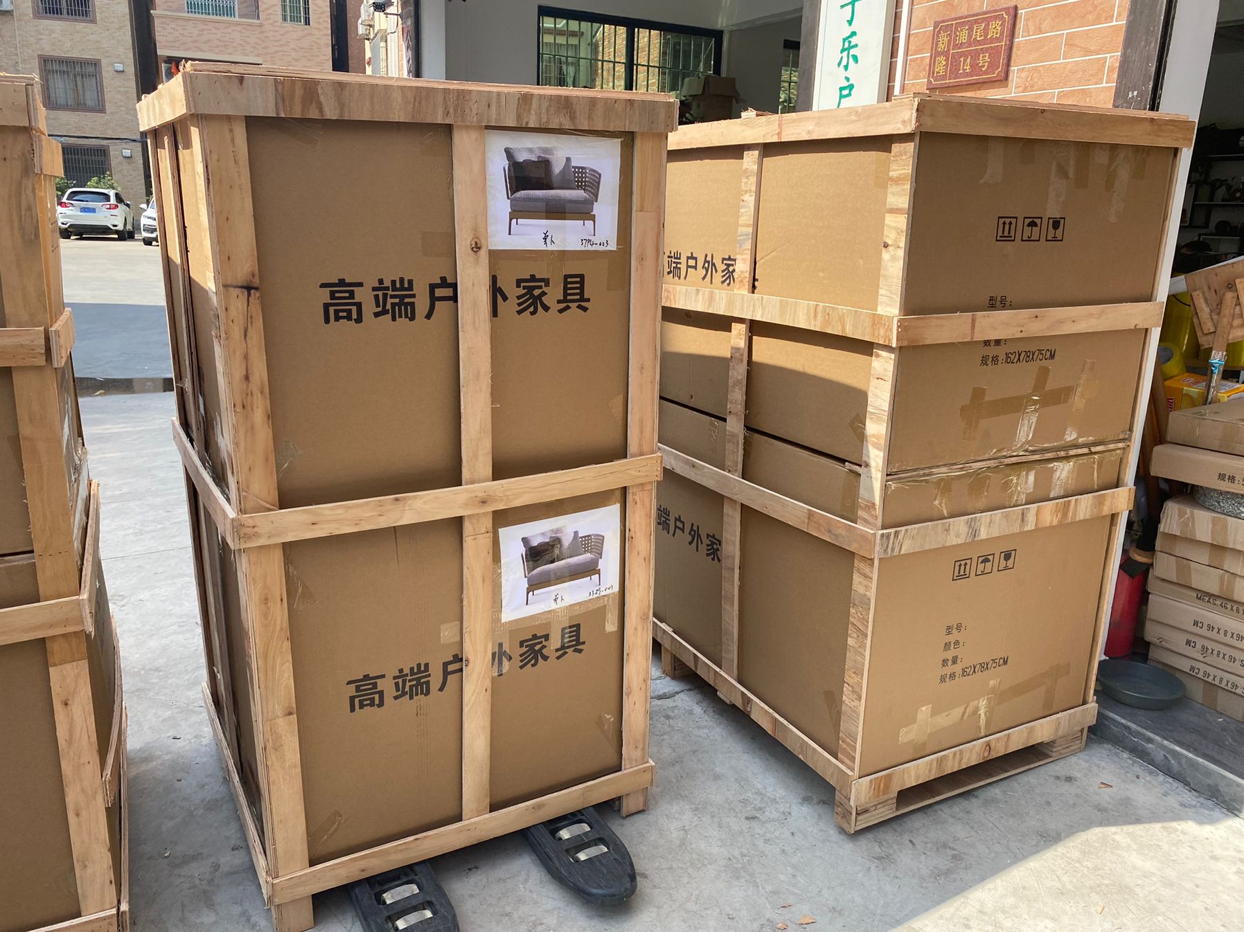 Delivery Image 2