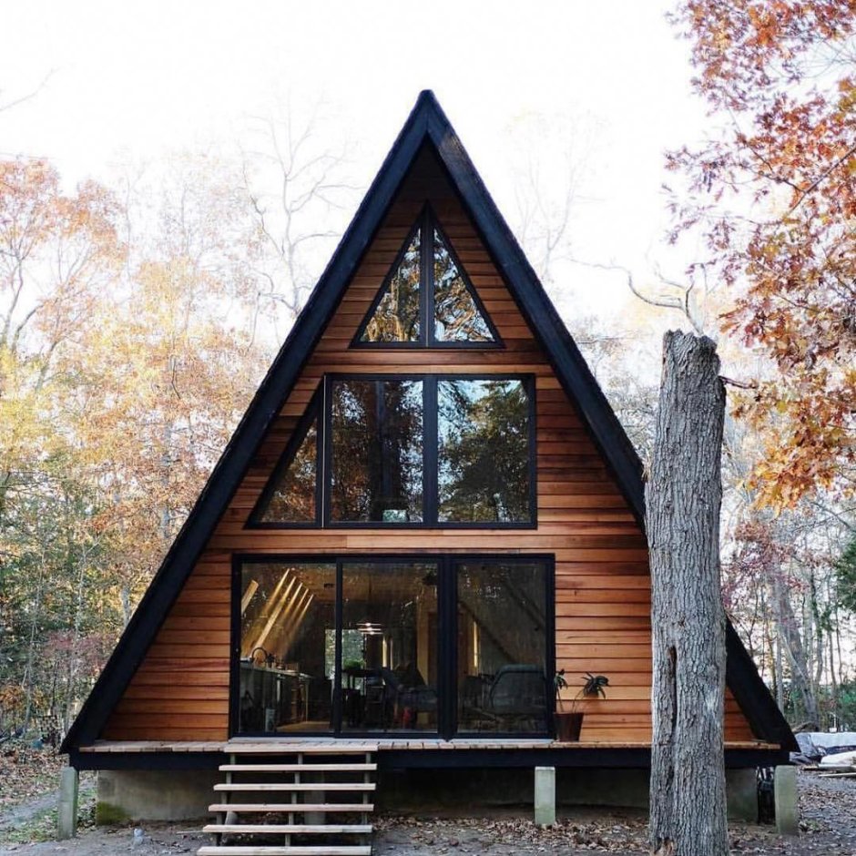 High Strength Luxury A-Frame Cabin Energy Efficient Low Rise Modular Villa Durable Weather Resistant Structure Prefab House