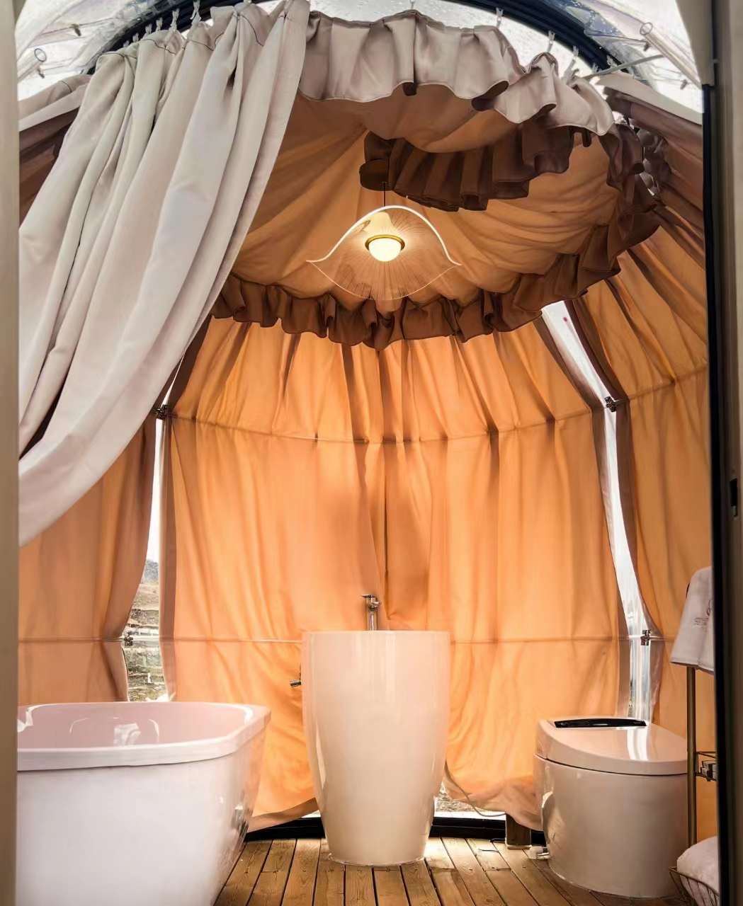 Factory Foldable Outdoor Domed Garden House New Luxury Hotel Camping Clear Bubble Room Transparent Large Size Tents For Sale