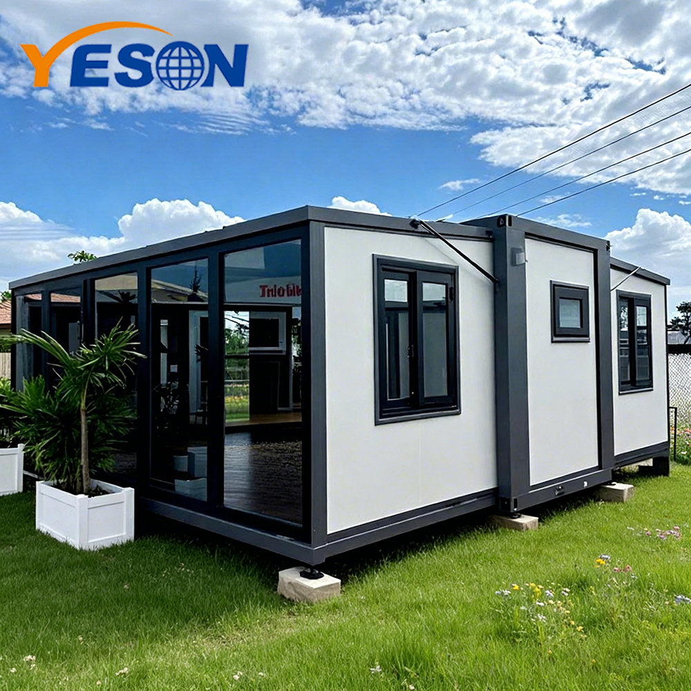 Modern Modular Folding Expandable Prefab Container House 20ft 40ft Outdoor Luxury Hurricane Proof Insulated Waterproof