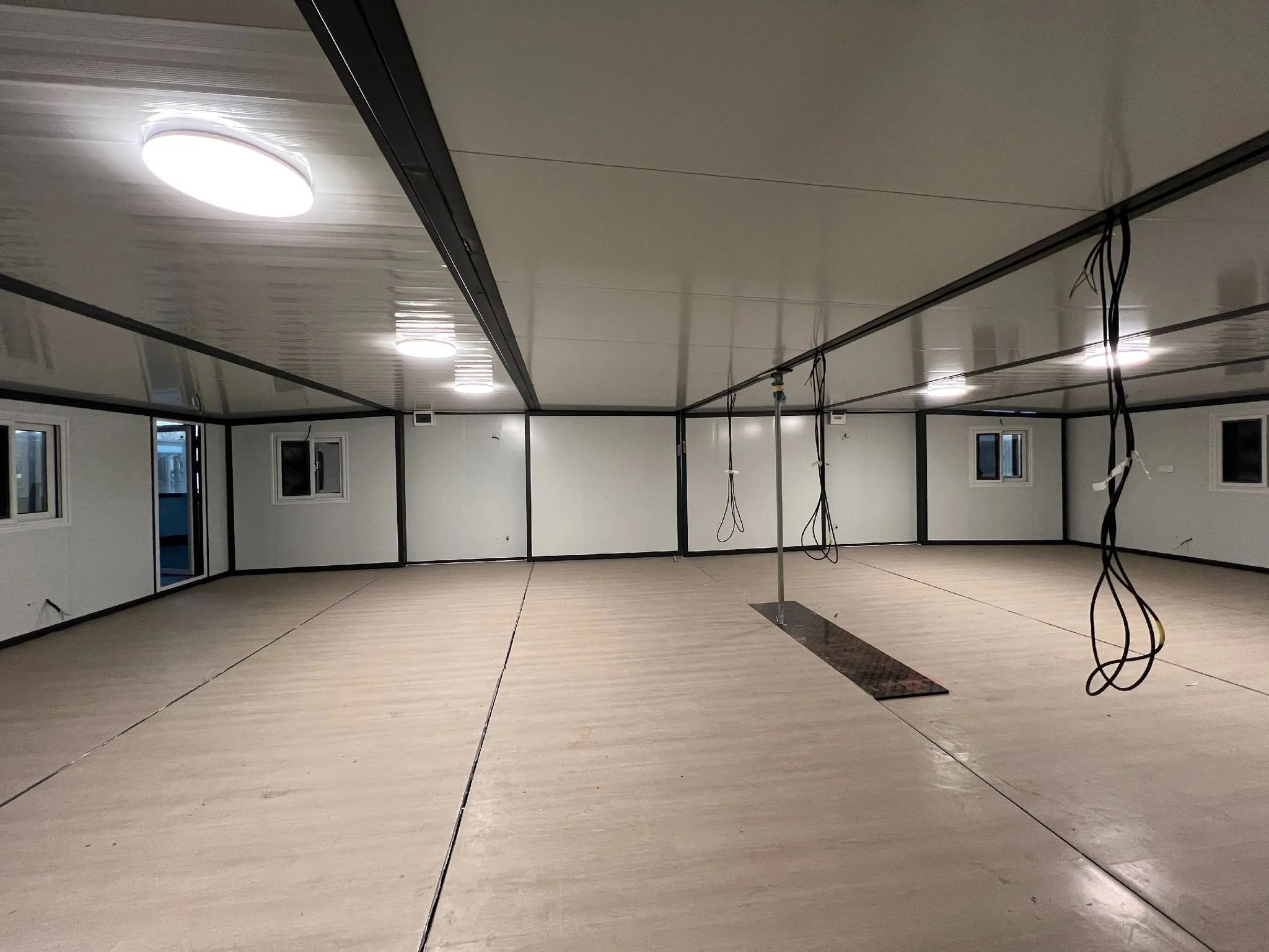 20ft 40 Well-designed Manufactured Expandable Luxury Modern Prefab Container House Office Home Villa