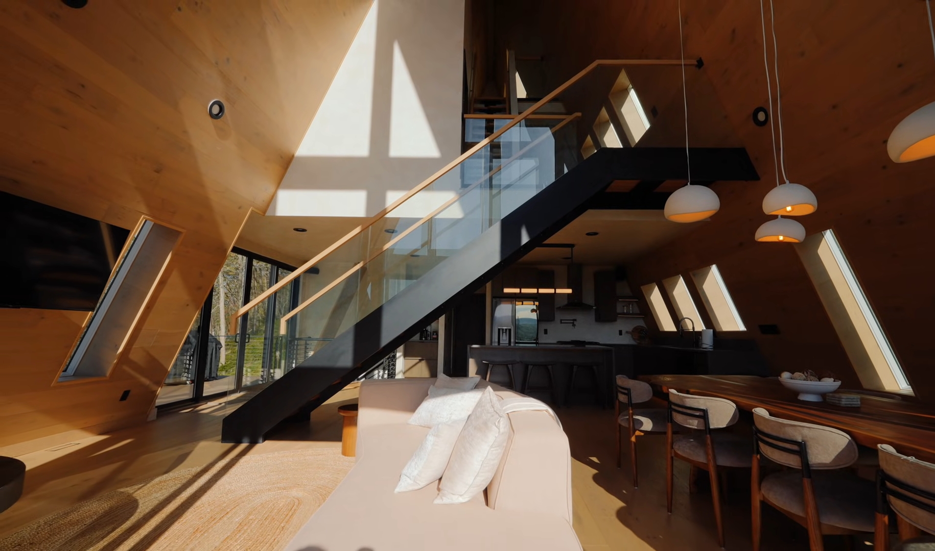 Bespoke Panoramic Glass Triangle House | Modern A-frame Prefab Cabin For Mountain &amp; Forest Resort | Fast Setup Modular Villa