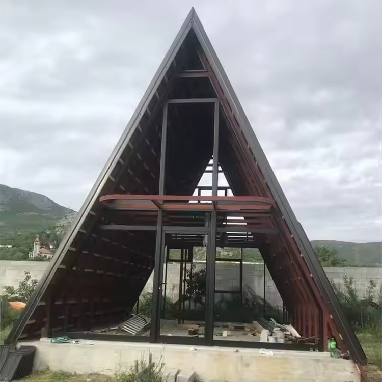 Factory Wholesale High Quality Luxury Hotel Homestay Light Steel Frame House Two-story Prefab Houses Triangle 3 Bedroom