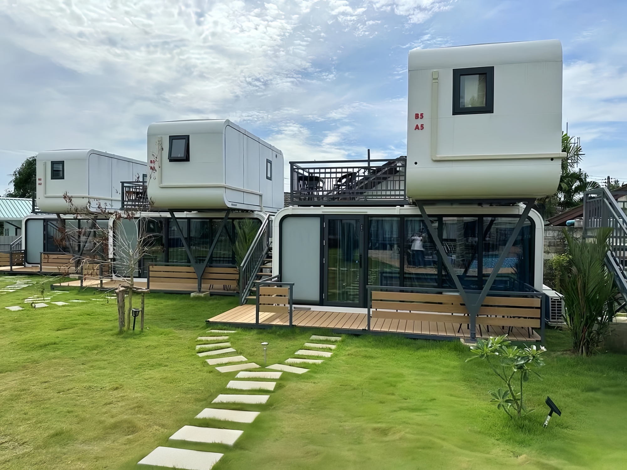 Capsule Cabin Hotel