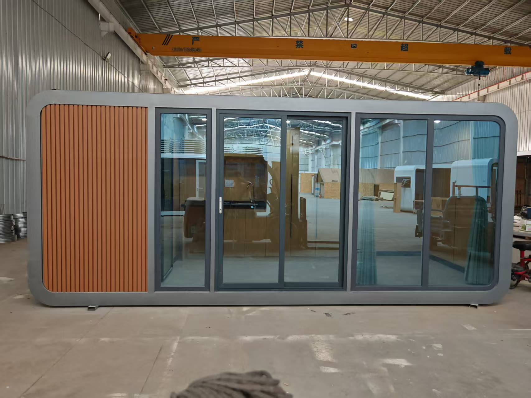 Prefab Outdoor Apple Pod Dome House Sandvik Panel Steel Sandwich Panel For Container Houses Use