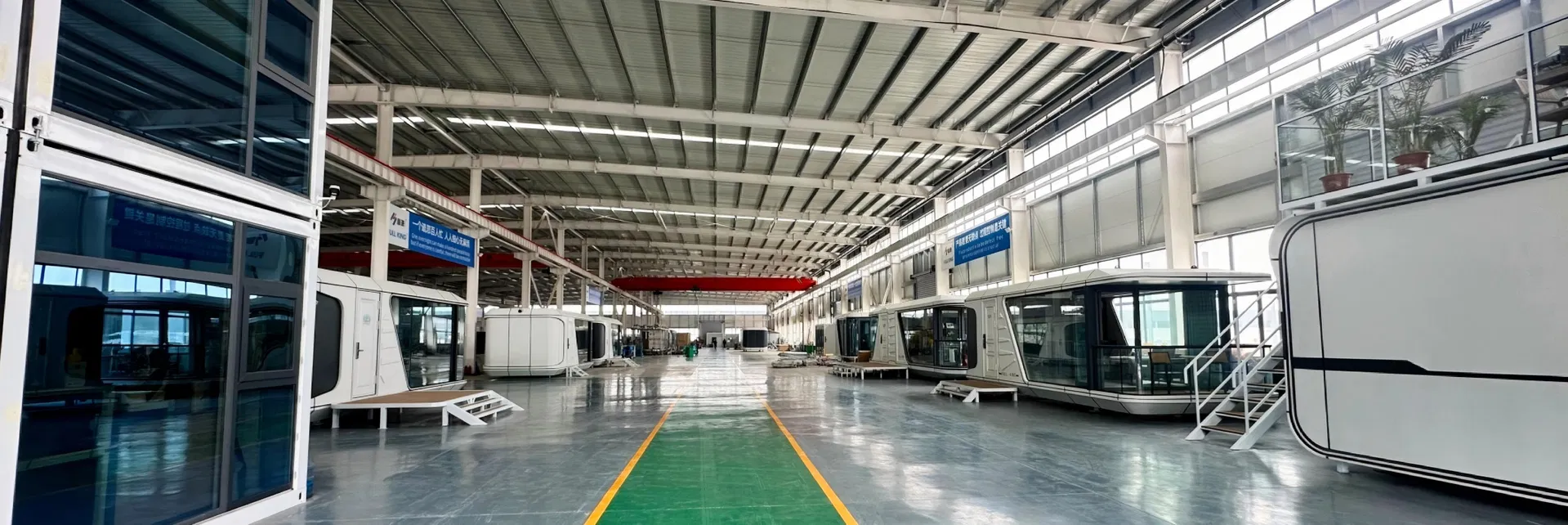 Factory Manufacturing Prefabricated Cabins