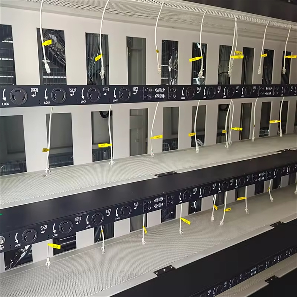 20FT Mobile Air Cooling Container Turnkey Solution Intelligent Modular Data Center Server Cabinet Motor 700KW 1 Year Factory CE