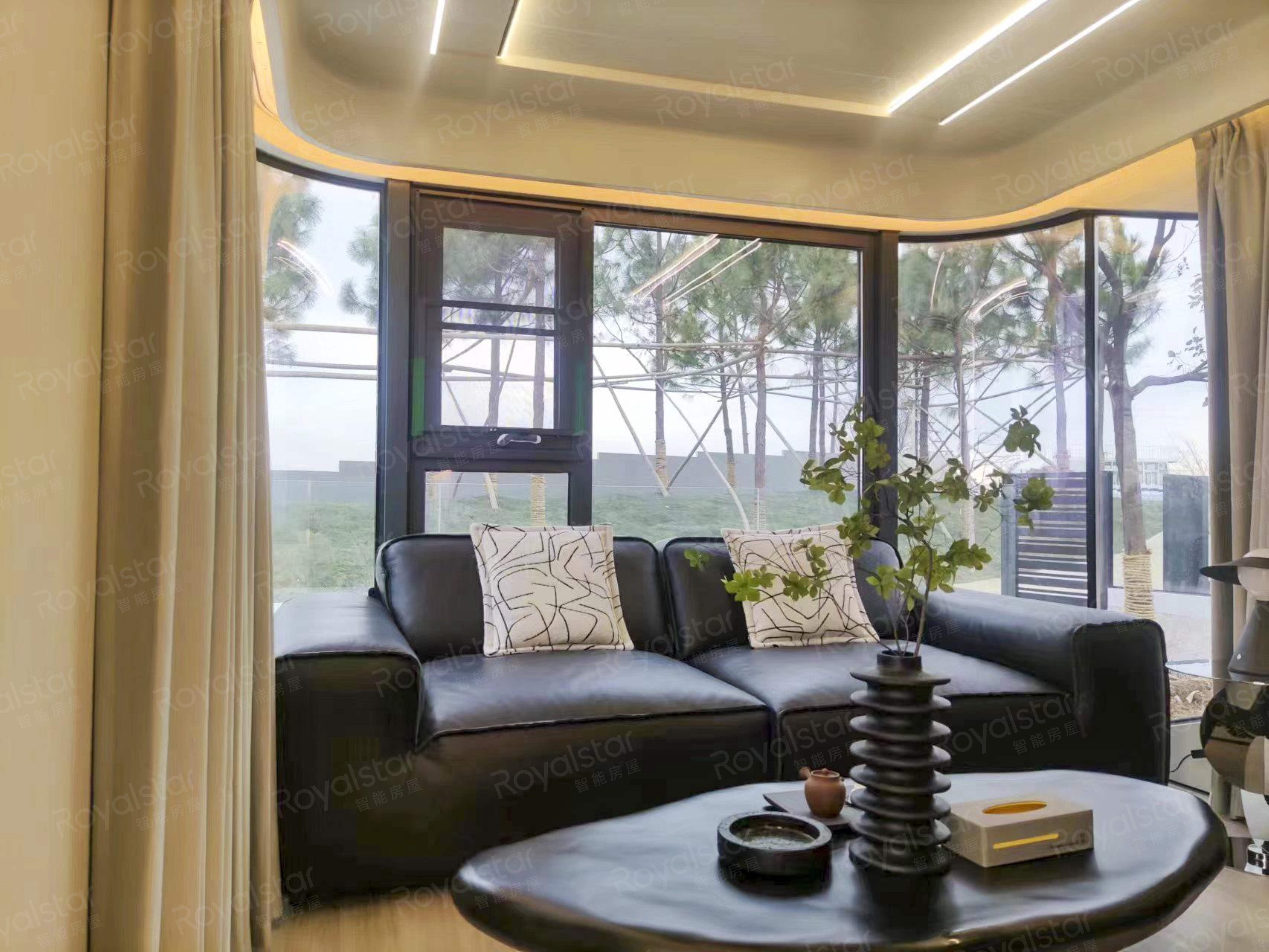 H40 Smart Home Modern Capsule House with Voice Control Solar Powered Prefab Modular Cabin for Warehouse Mall &amp; Park Applications