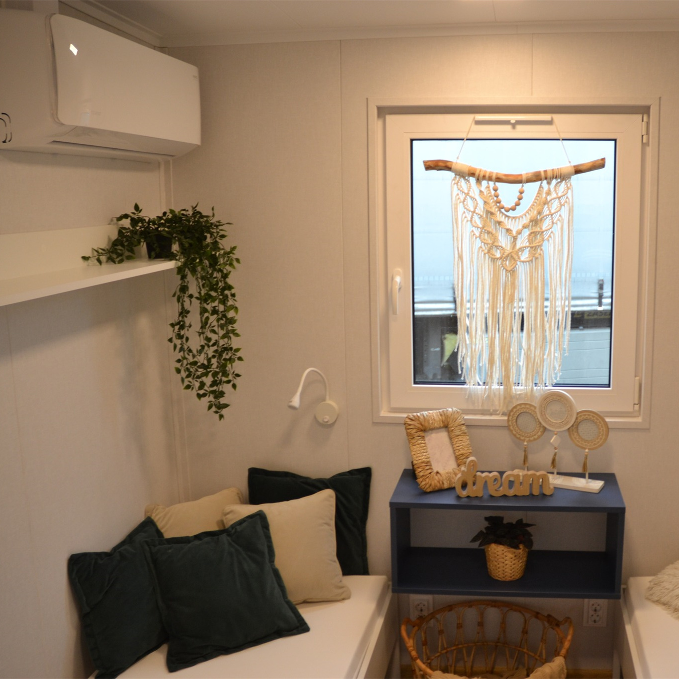 Prefab Gallery 7