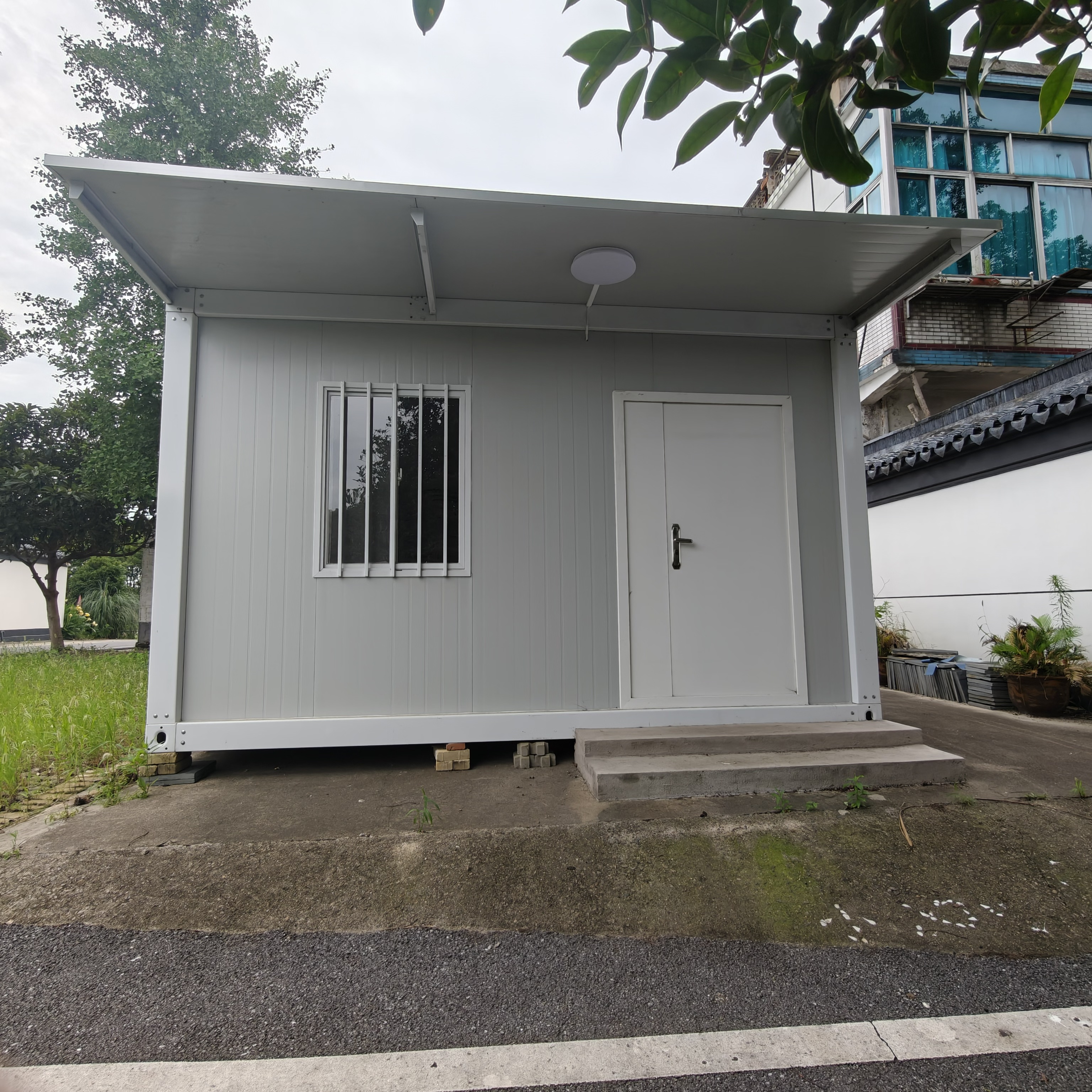 Quick Install Multi Story Detachable Modular Container House 20ft 40ft Tiny Modern Home