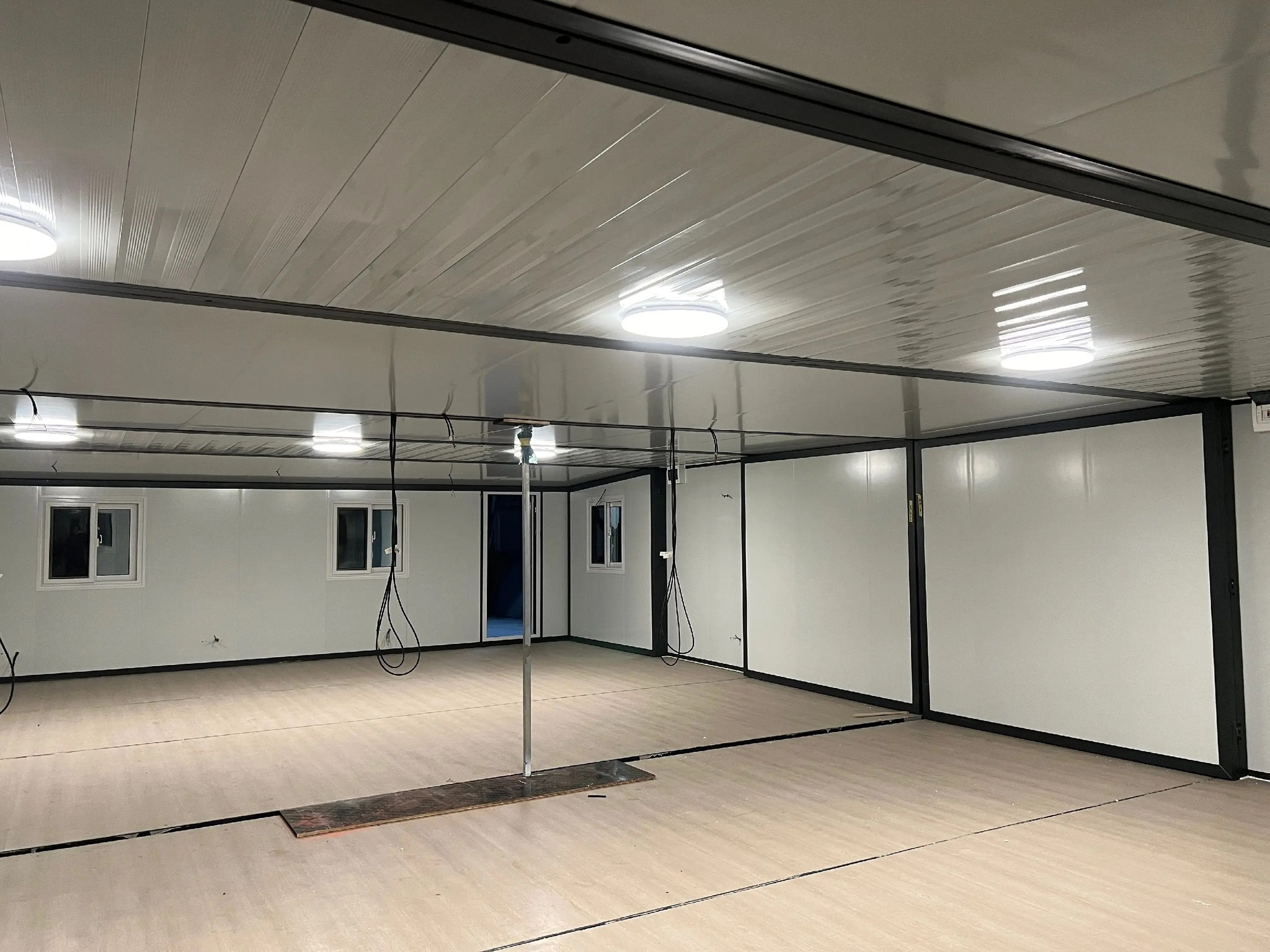20ft 40 Well-designed Manufactured Expandable Luxury Modern Prefab Container House Office Home Villa