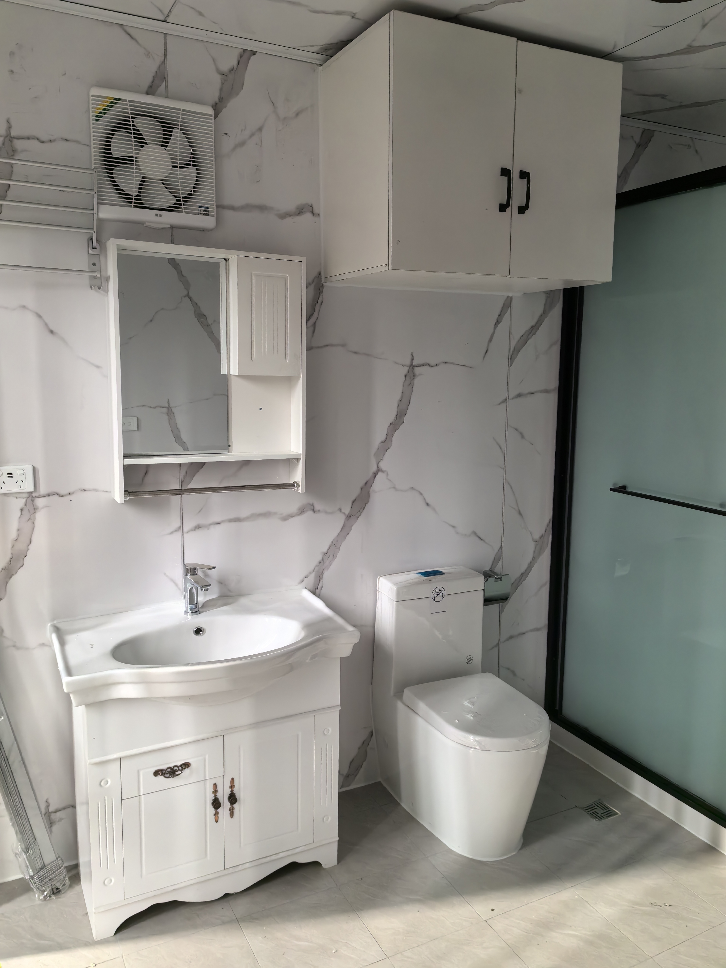 Fashionable Movable Shipping Container Bungalow House