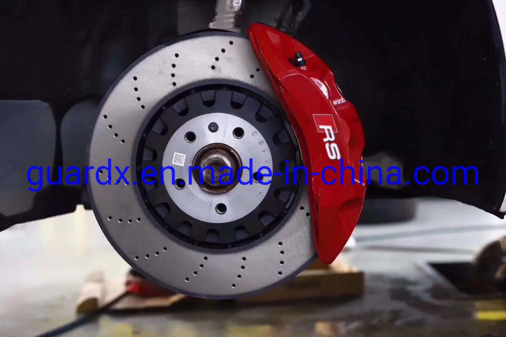 Precio de fábrica, disco de freno perforado y ranurado de alta calidad y rendimiento para Toyota Honda