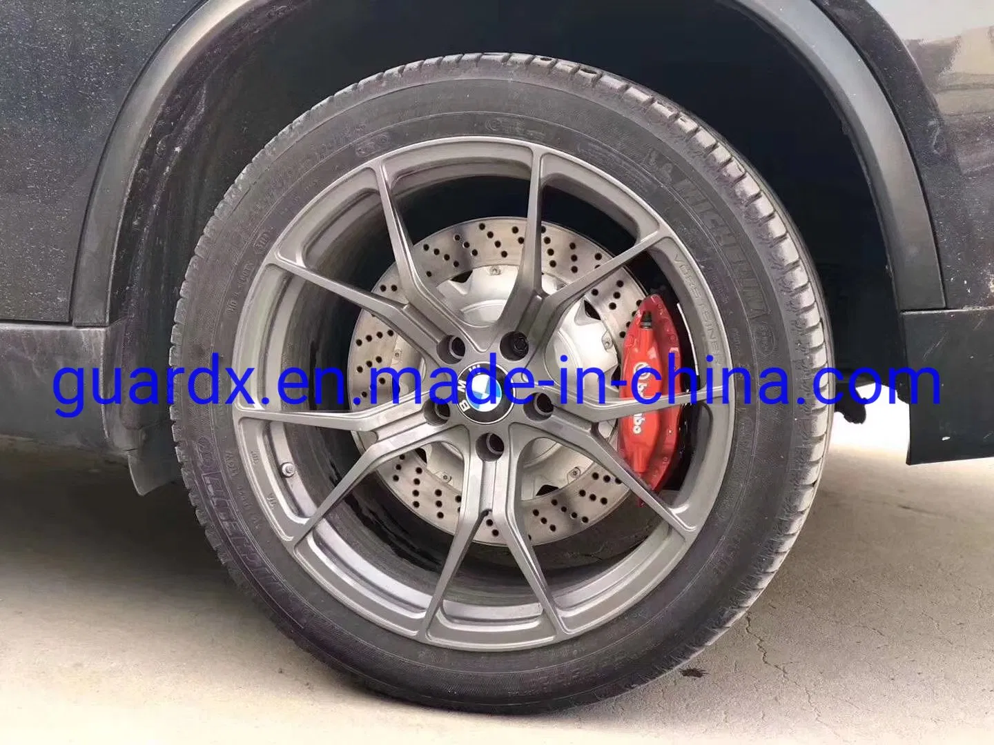 Precio de fábrica, disco de freno perforado y ranurado de alta calidad y rendimiento para Toyota Honda