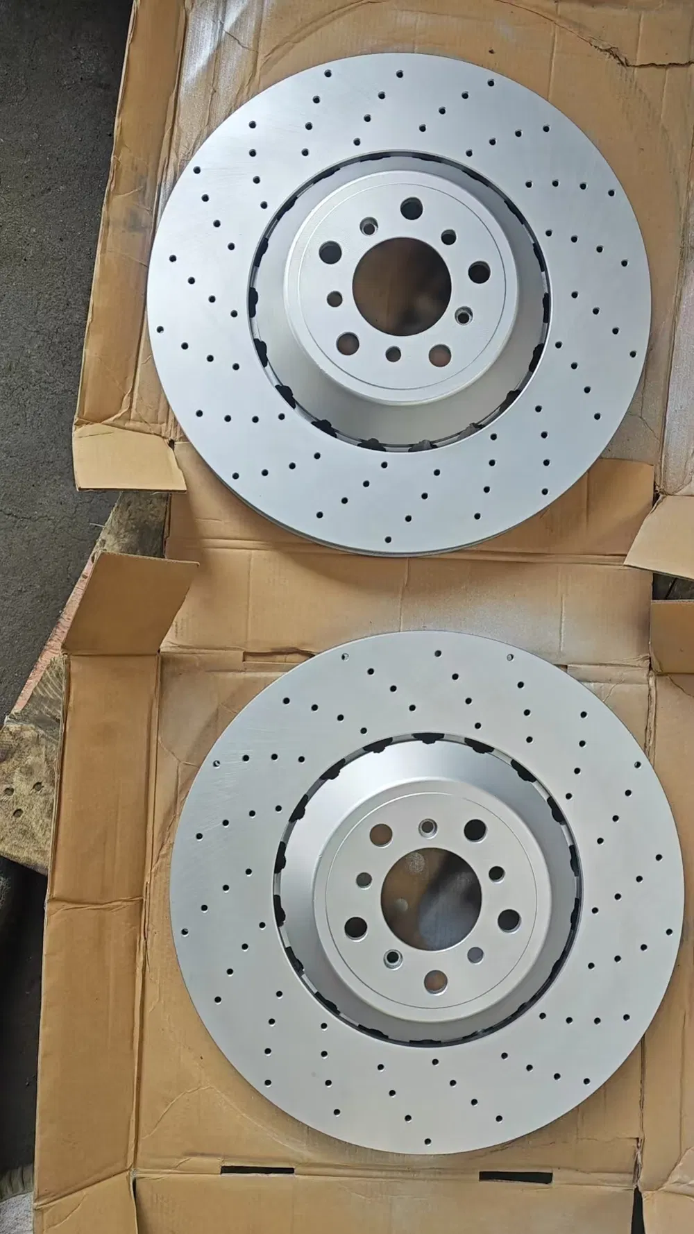 OE 870615301K 34116860912 Disco de freno perforado ranurado automático para BMW 3 4