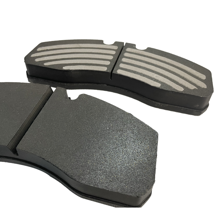 2019-2024 Pastillas de freno de cerámica de fibra de carbono personalizadas y baratas al por mayor para camiones pesados de Scania, Benz y Volvo