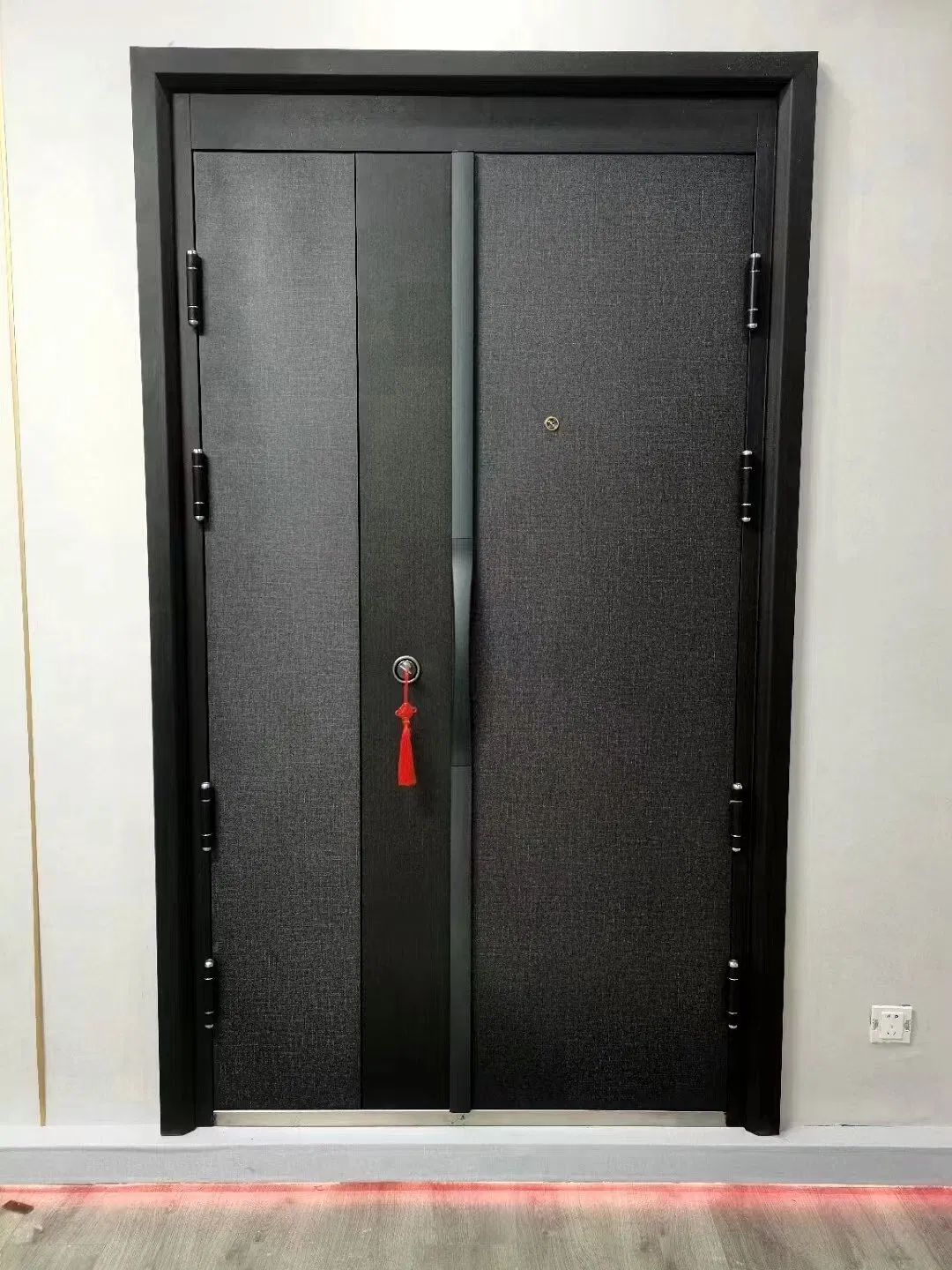 Chinese Factory Fire Resistant Fire Rated Exterior Interior PVC Laminated Fireproof Emergency Exit Steel &amp; Wooden Security Safety Entrance Door