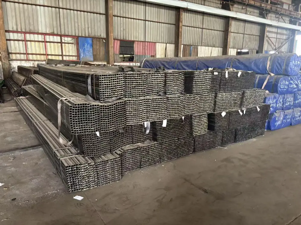 High-Quality Customized And Top Popular Export Black Plant Q195 Erw black Square Tube 80*80mm Steel Pipe Supplier, Factories