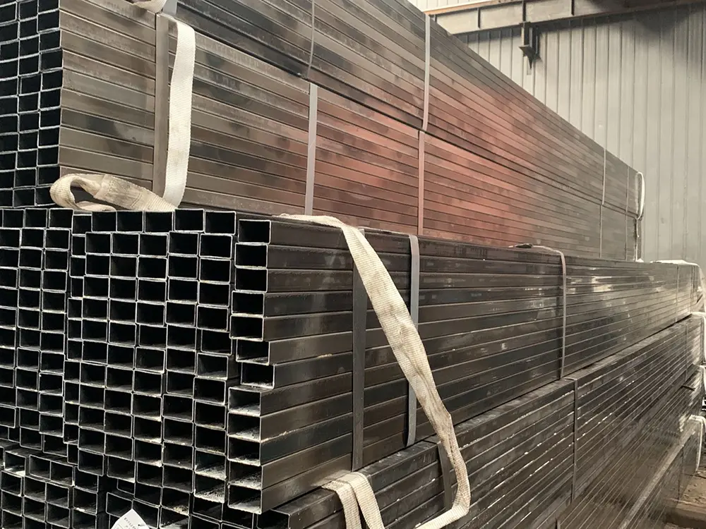 High-Quality High Quality Q235 Q195 Welded Black Rectangular Steel Pipe Products, Service