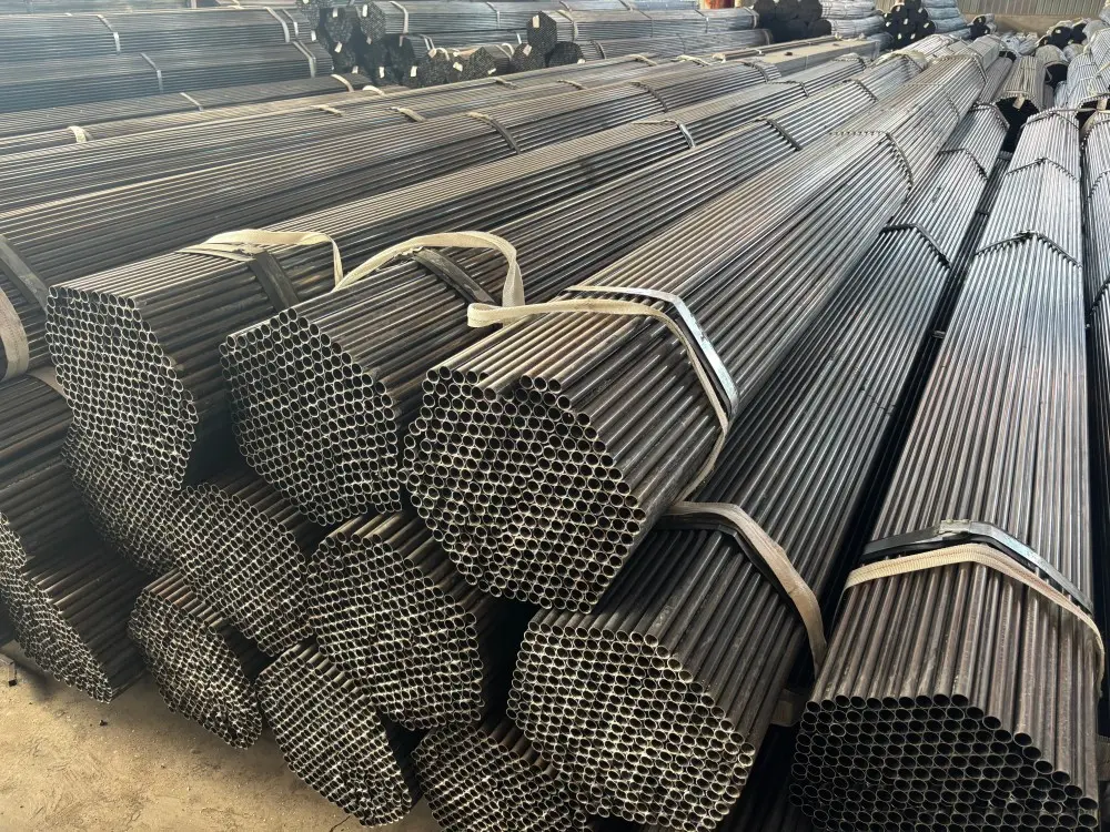 China Cost Pricw From Manufactory Erw Rectangular Pipe Black Hollow Section For Export South Black Round Tube 2'' Manufacturer, Products