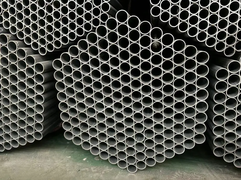 OEM Chinese Erw Steel Pipe DI 25*25mm Export Manufacturer Black Round Pipe in Stock, Fast Delivery Time, Export Packaging Factory, Service