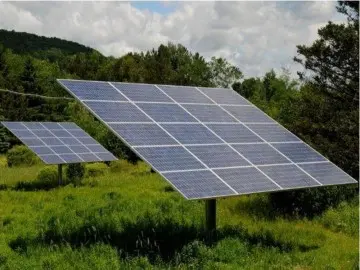 Heavy-Duty Dual-Axis Solar Tracker
