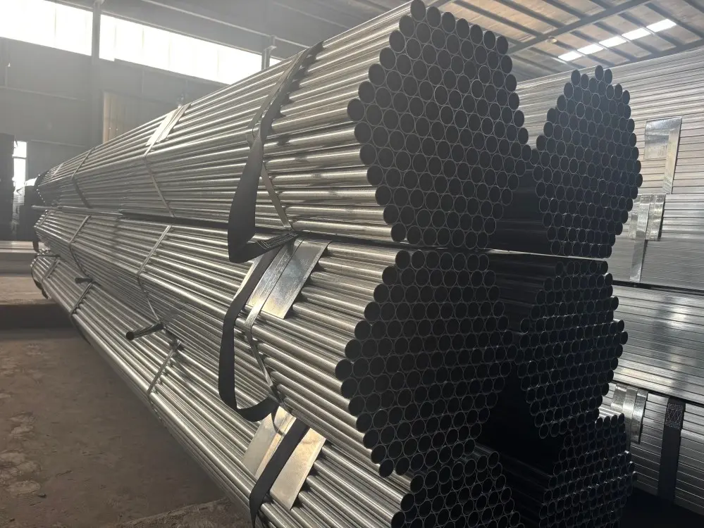 OEM Chinese Erw Steel Pipe DI 25*25mm Export Manufacturer Black Round Pipe in Stock, Fast Delivery Time, Export Packaging Factory, Service