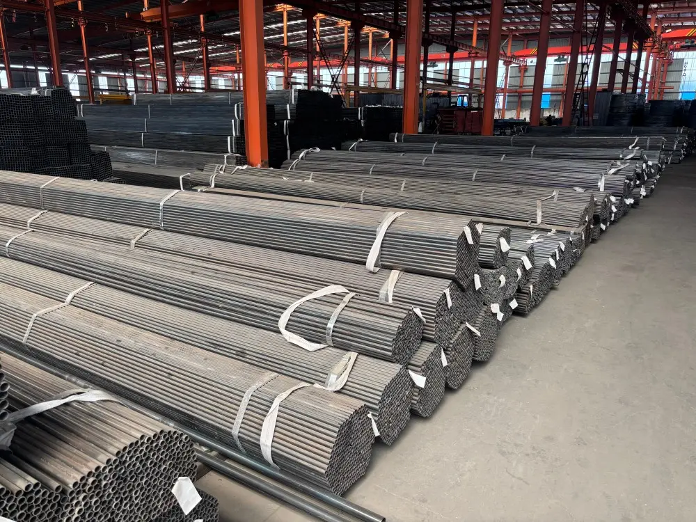China Customized Black Plant Q195 Erw black Square Tube 30*30mm Steel Pipe Manufacturer, Products