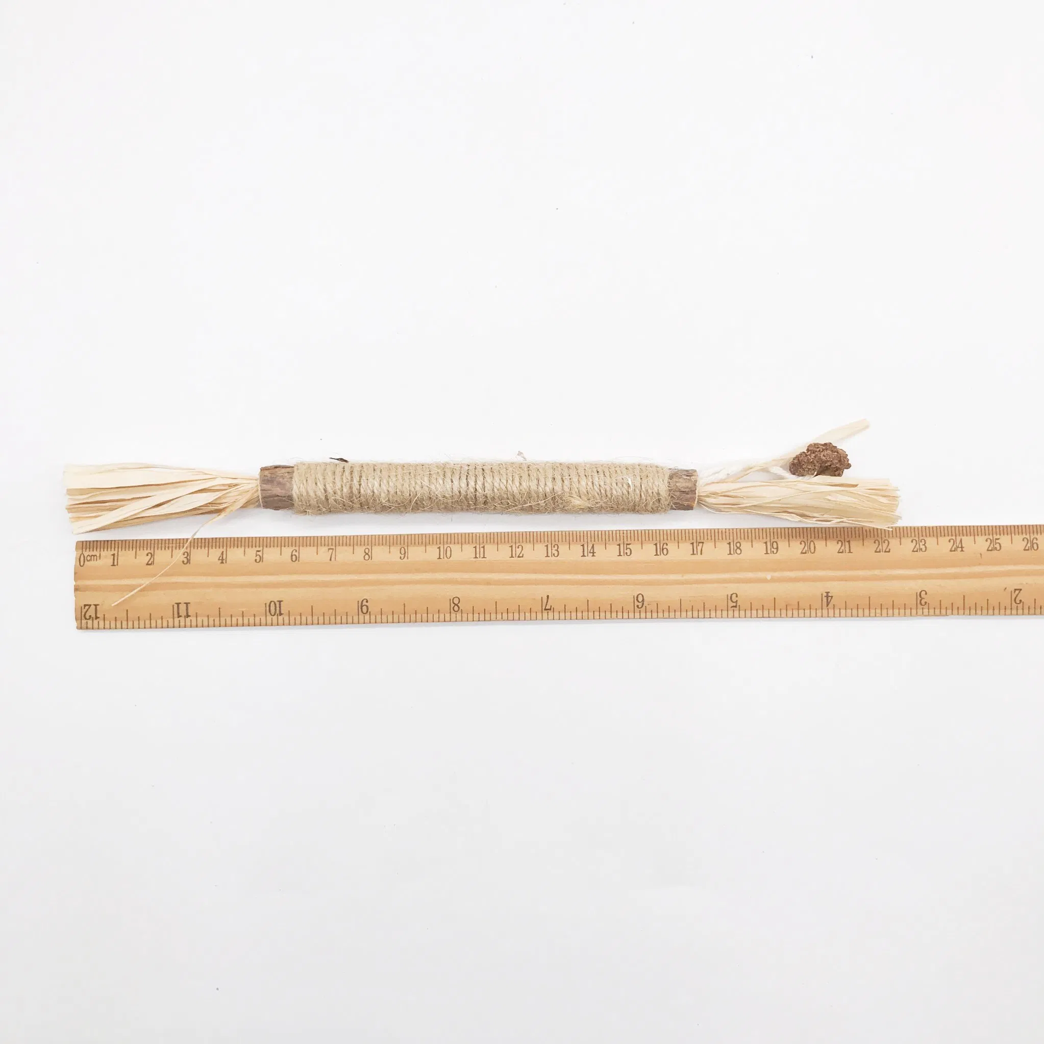 Hot Selling Raffia Silvervine Sticks Teething Chew Toys for Pet Cats