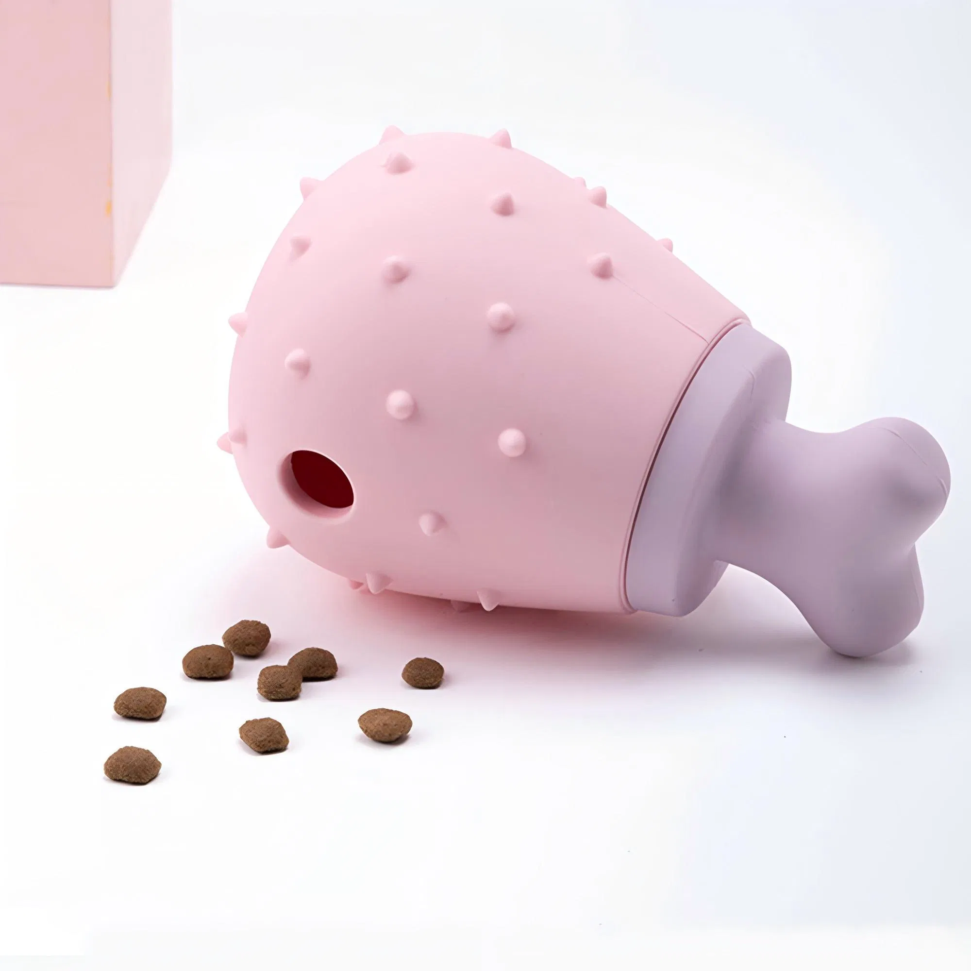 Eco-Friendly Silicone Dog Chew Toys Slow Treat Food Dispensing Interactive Leaky Pet Products for Teeth Cleaning