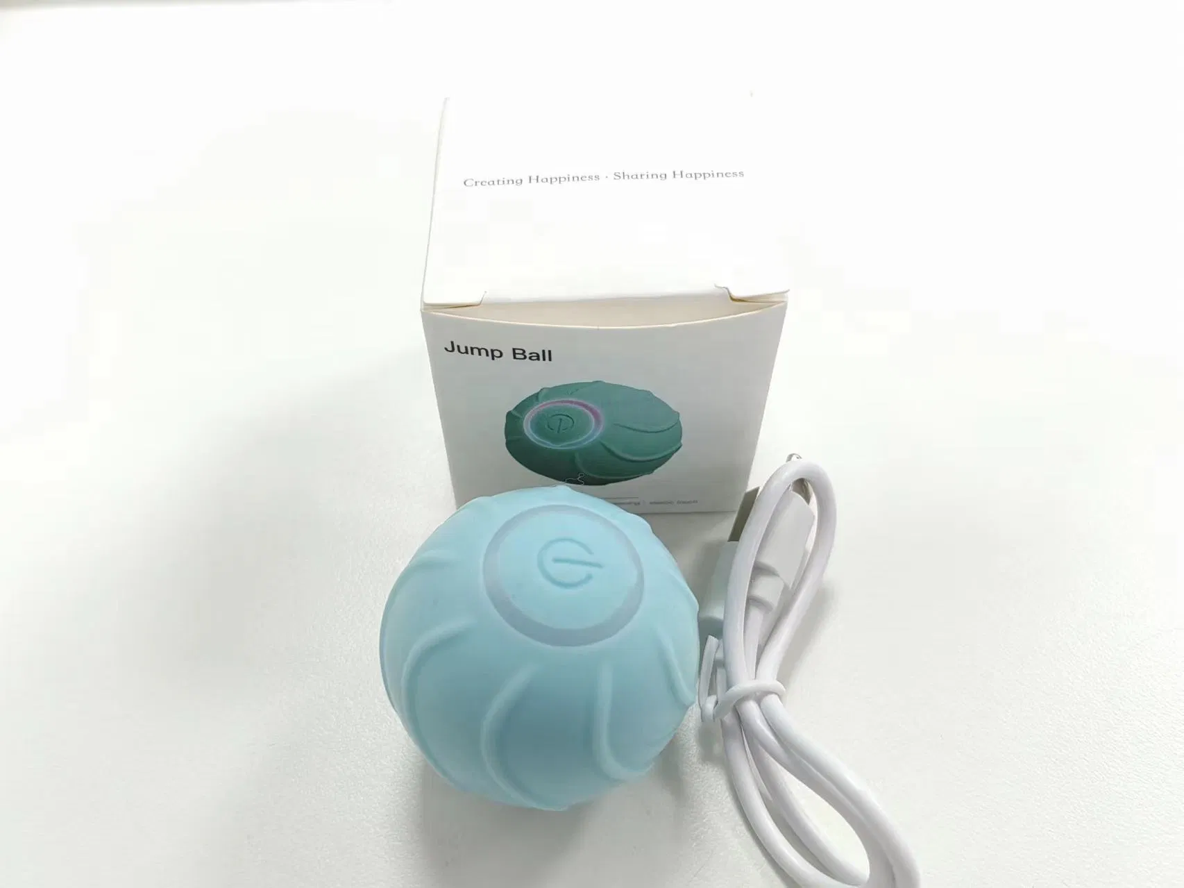 Wholesale Market Pet Plaything Toys with Battery USB Rechargeable Electric Rolling Ball for Cat Chaser Toy