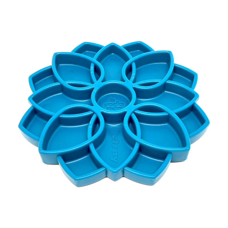 Slow Food Plates for Pets Are Easy to Clean and Tiring Hard and Bite-resistant Licking Plates for Cats and Dogs