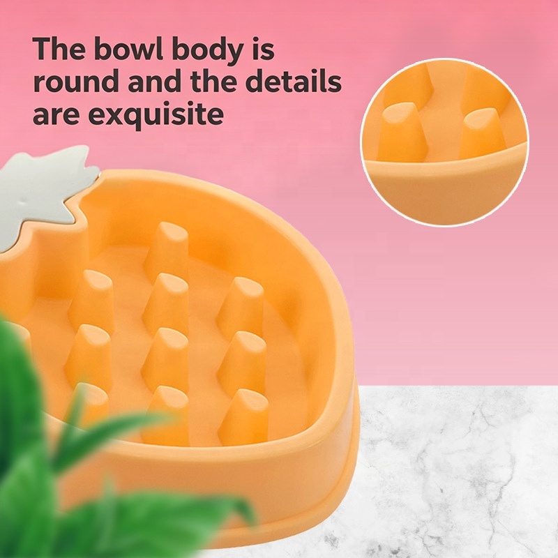 BPA Free PP Plastic Strawberry Design Slow Feeder Bowl Cute Shape Anti Choke Dog Bowl Non Slip Base Pet Puzzle Feeder for Dogs