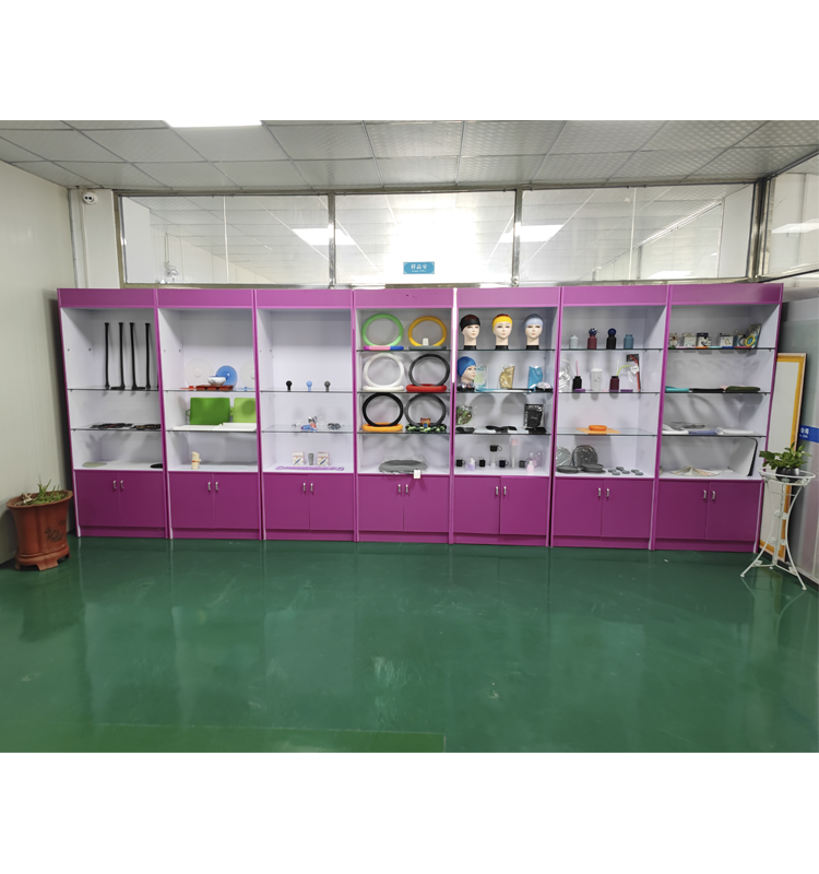 Silicone molding machine