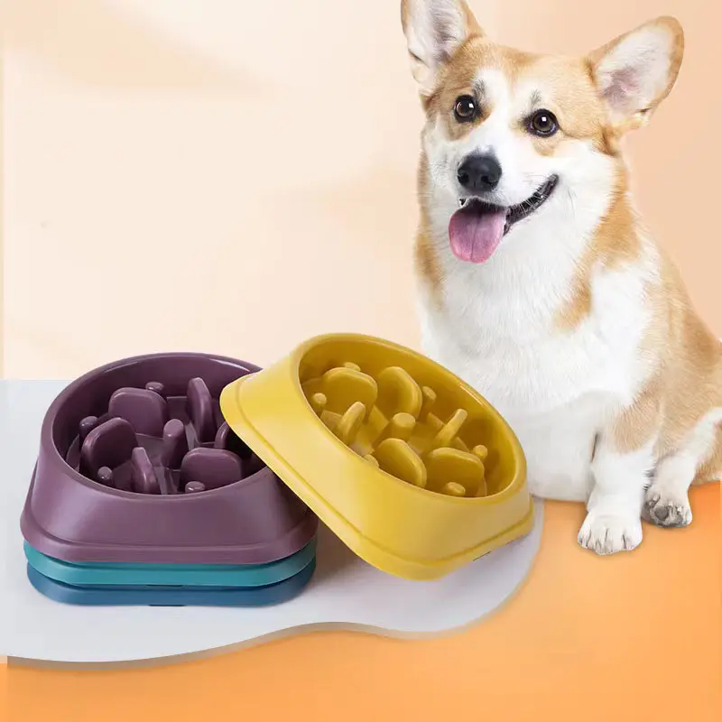 Hot Sell Portable Travel Silicone Plastic Feeder Pet Slow Feeder Dog Bowl With Lick Mat