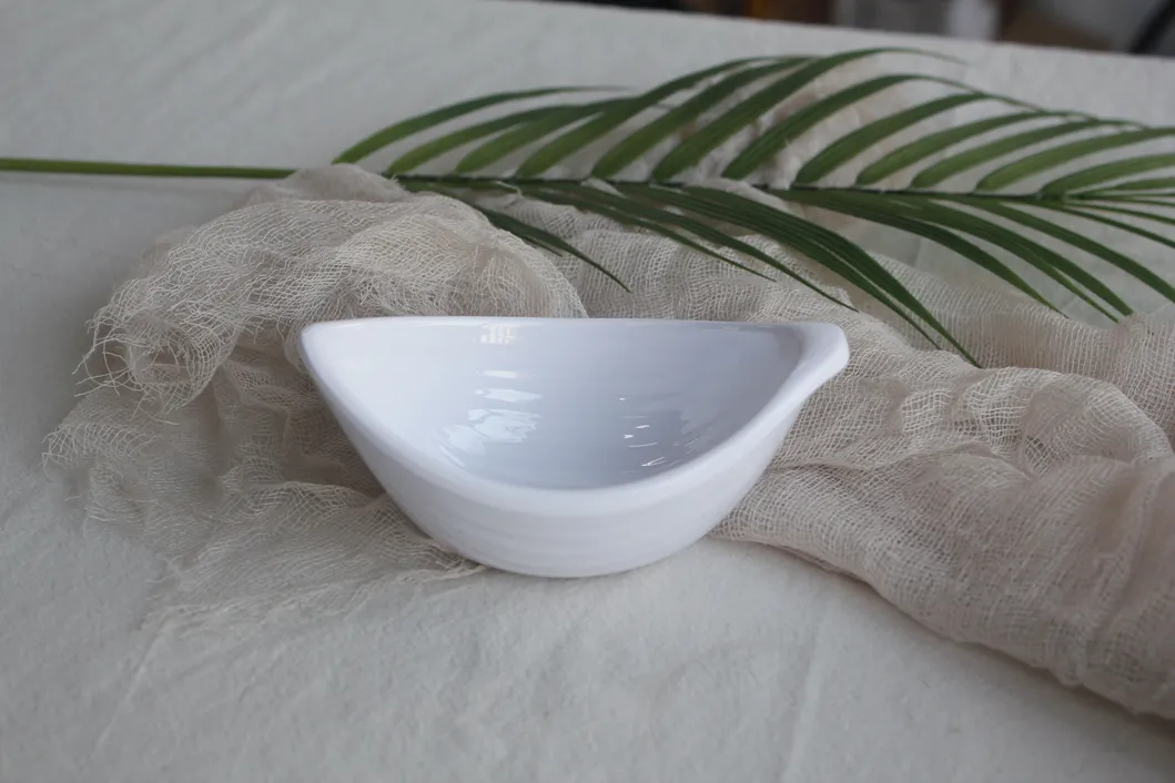 Leaf Pattern Boat Shape Sauce Dish Melamine Tableware