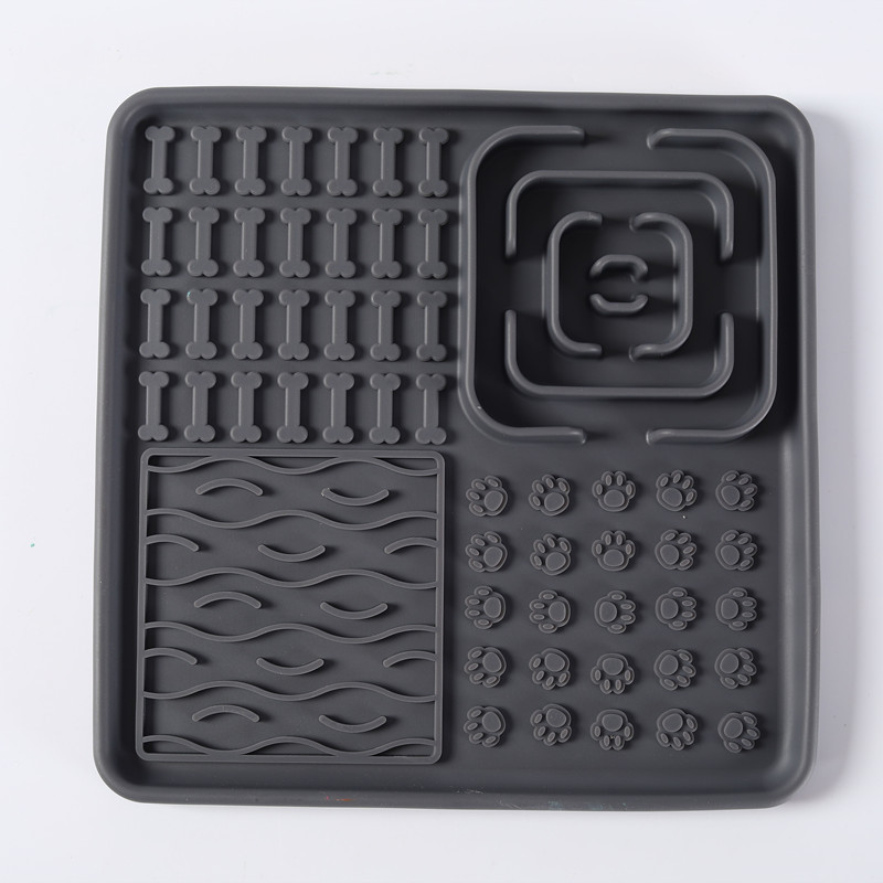 Durable Anti Gulping Dog Bowl Slow Feeder With Sucker Non Toxic Bpa Free for Small Medium Large Breed Puppy Maze Puzzle