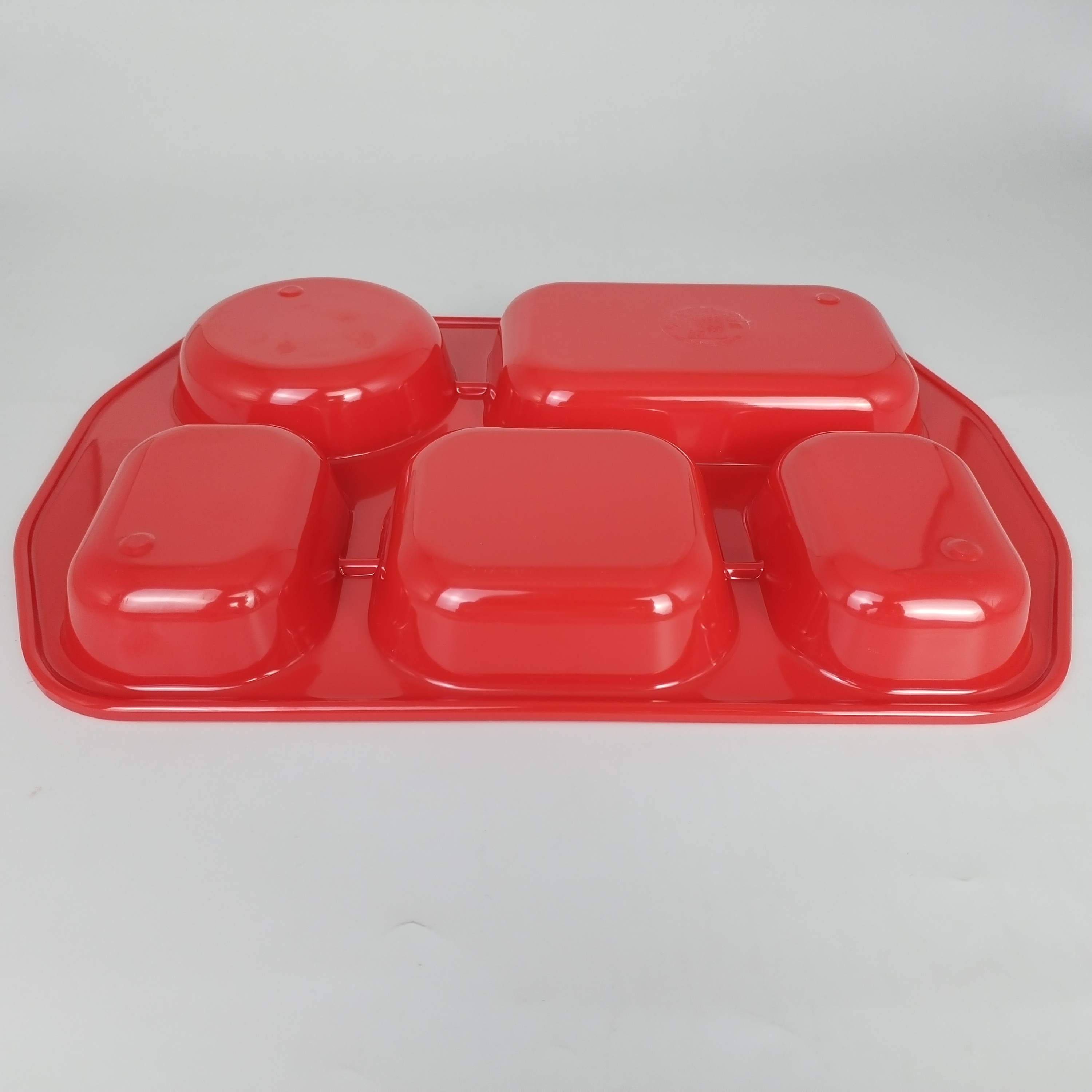 Colorful Durable Plastic Divided Dinner Plate Eco-Friendly Reusable Portion Plates 5 Compartments Snack Serving Dish Food