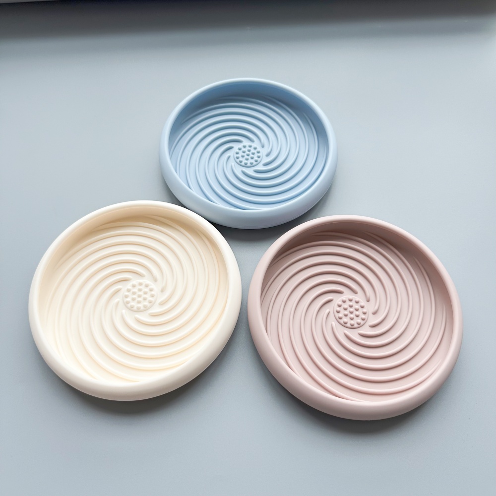Wholesale Custom Eco-Friendly Travel Food Grade Silicone Slow Feeder Pet Dog Bowl