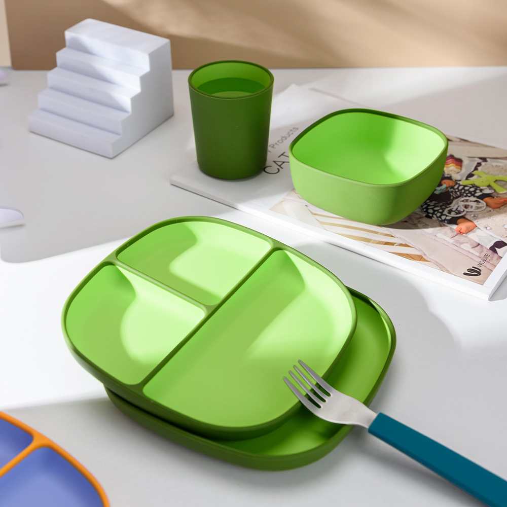 BPA Free Multi-functional Silicone Plates Divided Design Set Silicone Plates Divided Design for Babies Toddlers