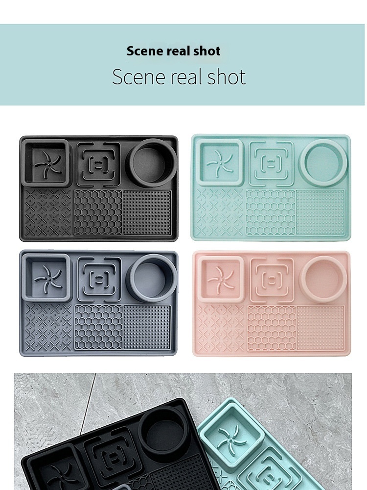 Travel-Friendly Eco-Friendly Slow Food Bowl Food Grade Silicone Licking Mat with Suction Cup for Dogs Cats Pet Plate Feeding Mat