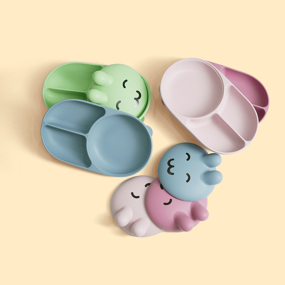 Customize Baby Feeding Set Divided Plates Bowl with Suction Silicone Baby Plates for Toddler Plato De Silicona Para Bebe