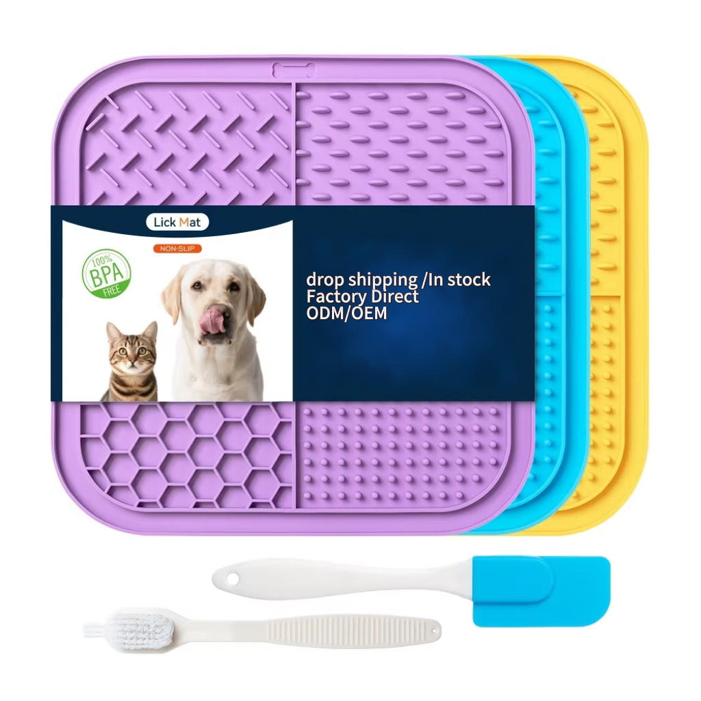 Pet Silicone Licking Mat Pet Tableware Dogs And Cats Slow Food Mat Large Suction Cup Non-slip Slow Food Mat