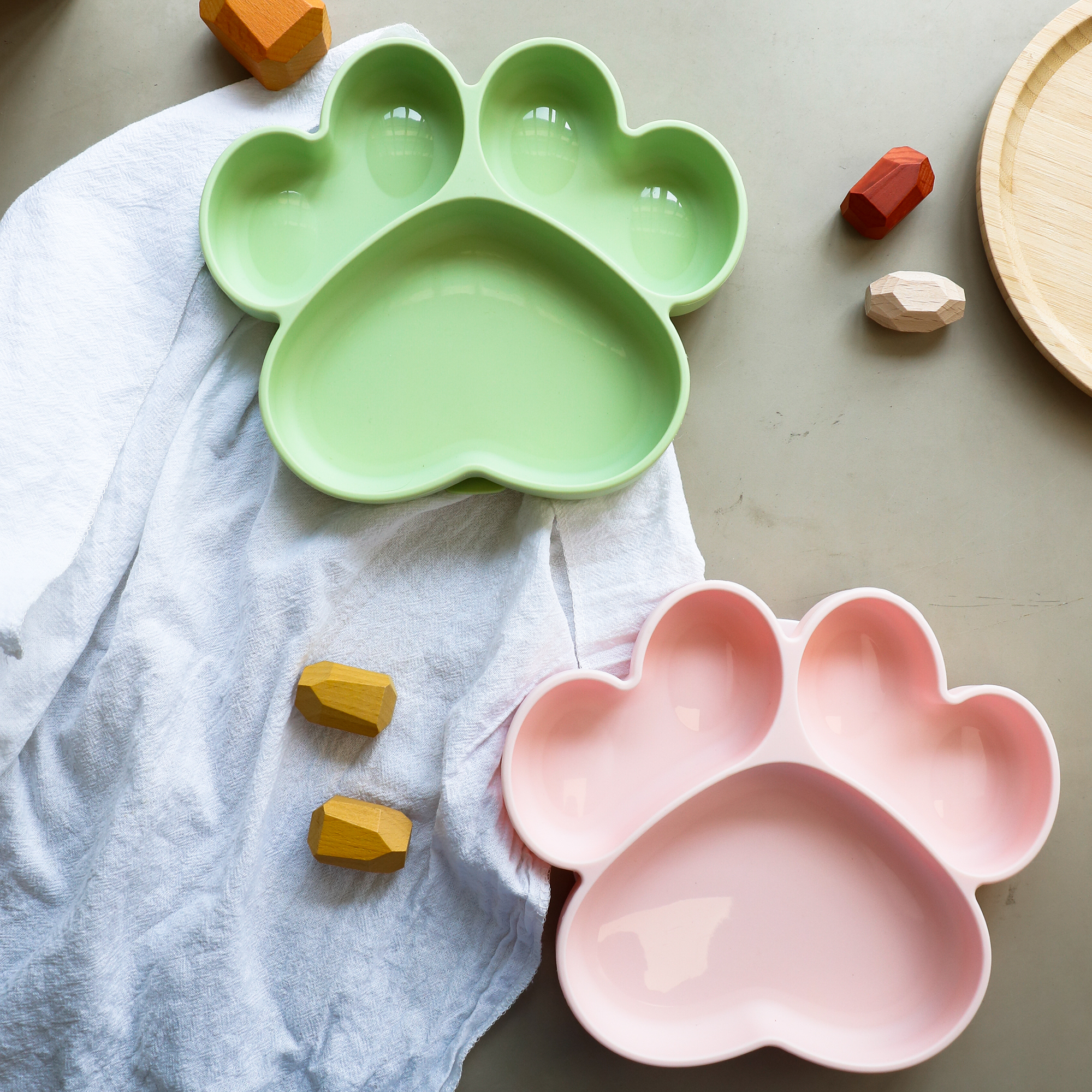 Customize Ecofriendly Animal Shaped Children Kids Suction Silicone Divided Feeding Plates Set