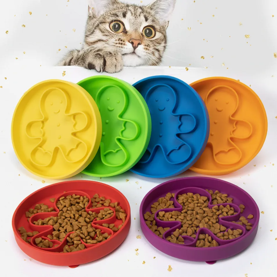 Christmas Design Eco-Friendly Silicone Slow Feeder Dog Bowl Durable Pet Feeder for Slow Eating Cats with Plate