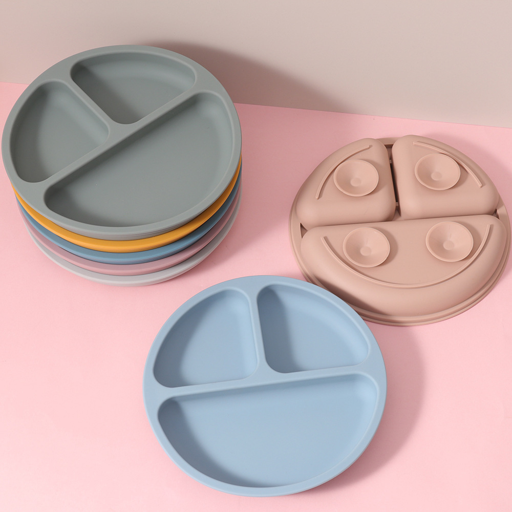 Factory Wholesale Food Grade Divided Suction Silicone Baby Plates Unbreakable Bpa Free Kids Dishes Baby Silicone Feeding Bowl