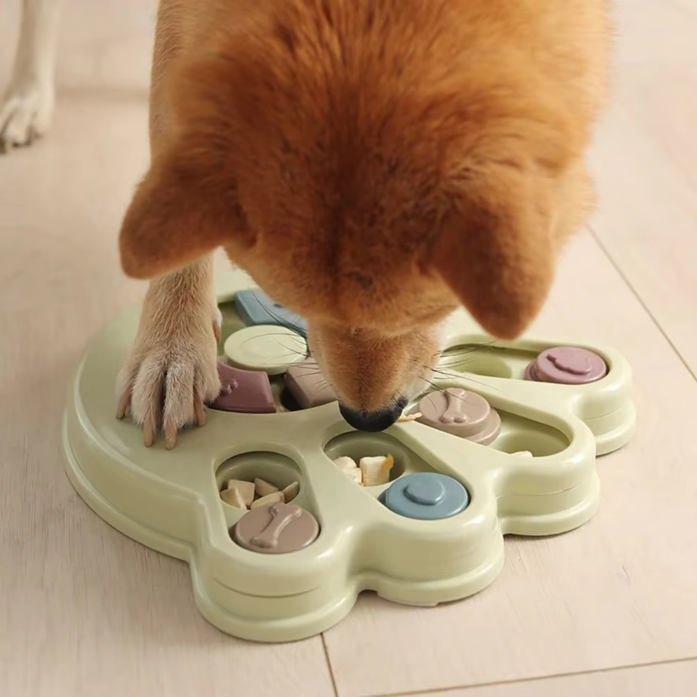 Eco-Friendly Plastic Pet Puzzle Interactive Food Treat Dispenser Toy IQ Training Dog Cat Food Puzzle Feeder Toy
