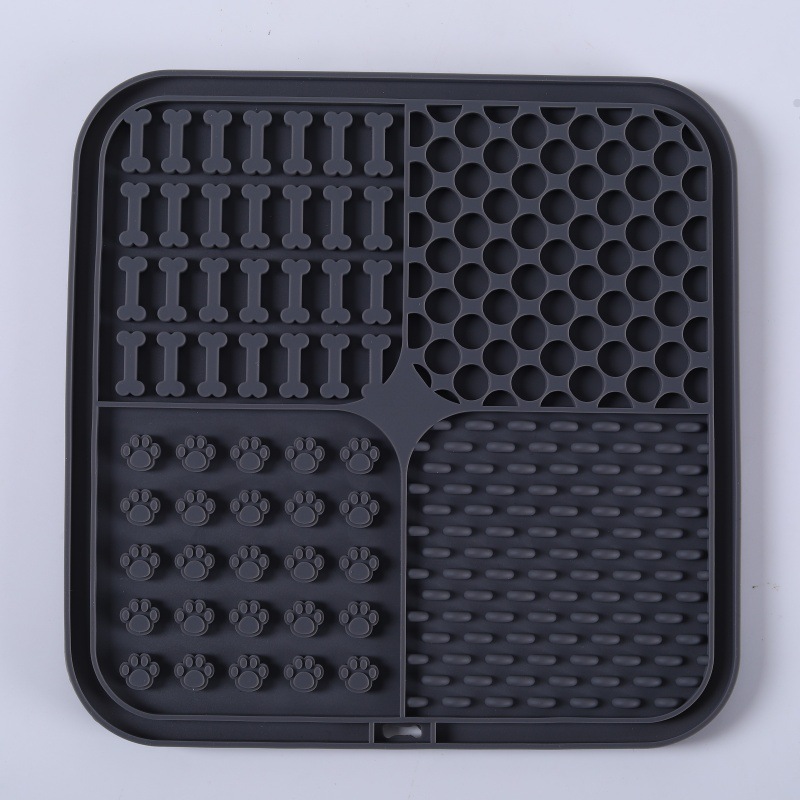 Promotional Gifts New Pet Feeding Licking Pads Slow Food Licking Mats Dog Cat Honeycomb Lick Mat