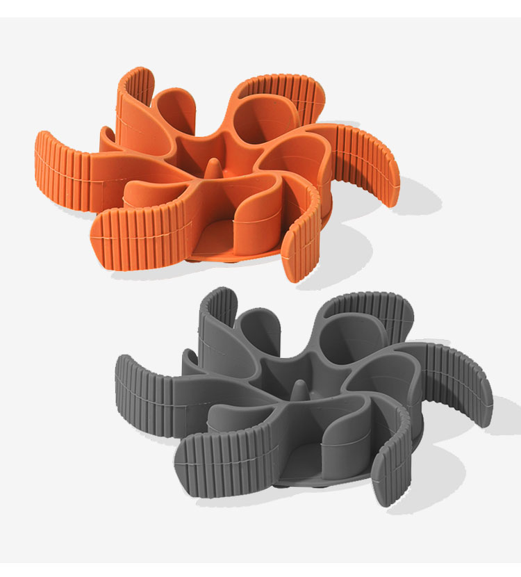 Designable Soft Elastic Eco-Friendly Silicone Slow Feeder Dog & Cat Bowl with Suction Cups Training Licking Dish